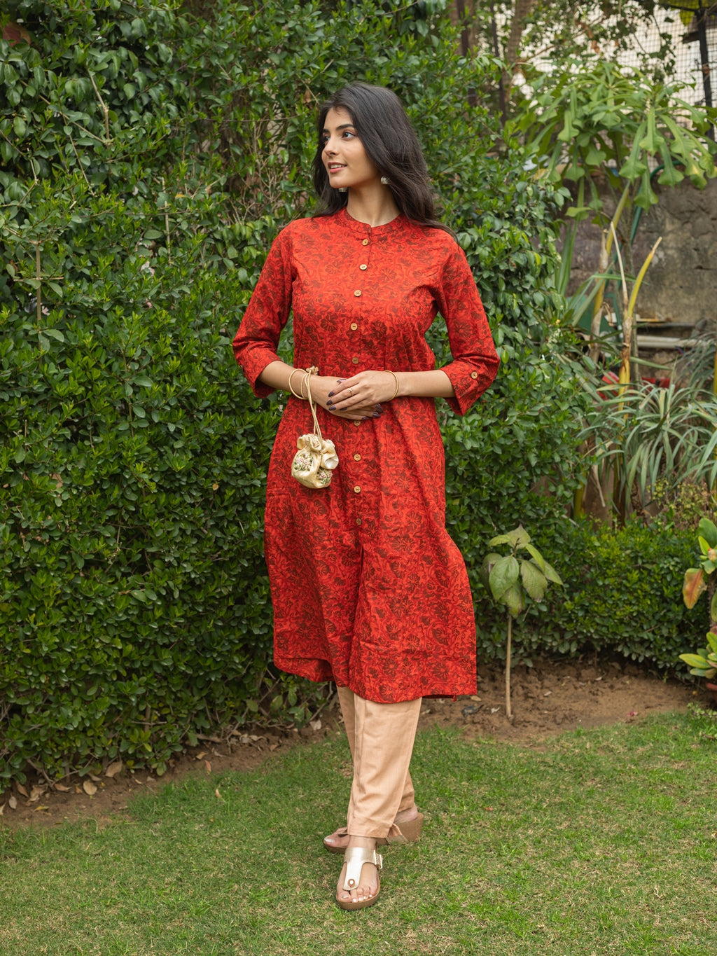 Women's Cotton Floral Printed A-Line Kurta (Maroon)