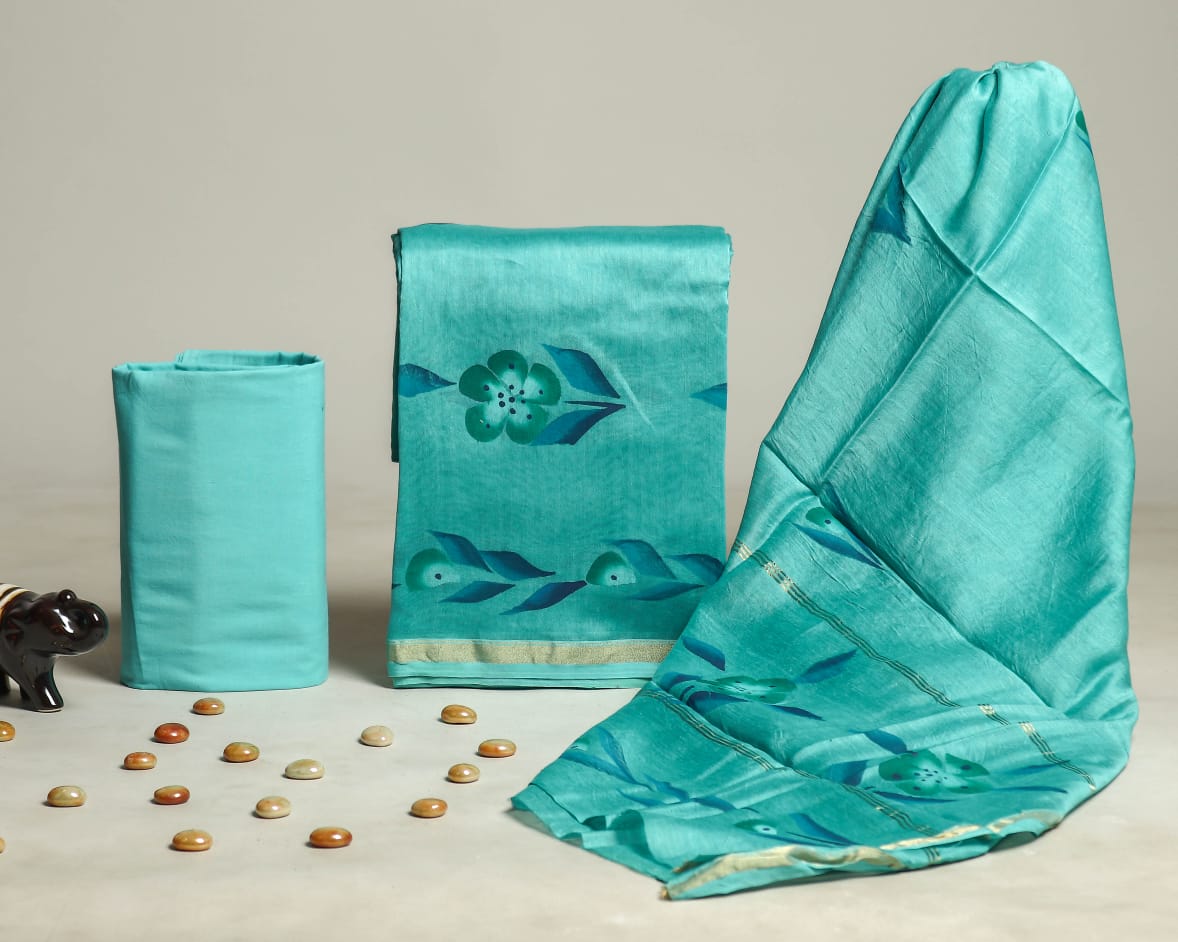 UNSTITCHED SUIT SETS