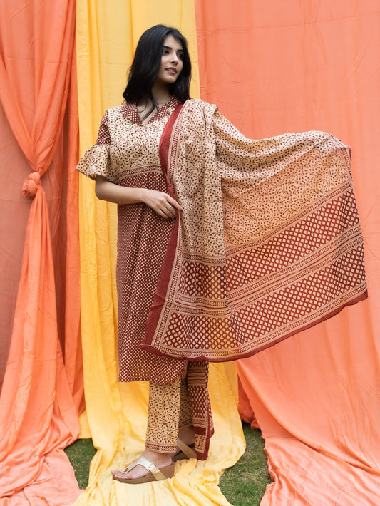 Women's Cotton Cambric Buti Printed Straight Kurta Pants & Dupatta Set (Beige) (202VDKPD3802BGE)