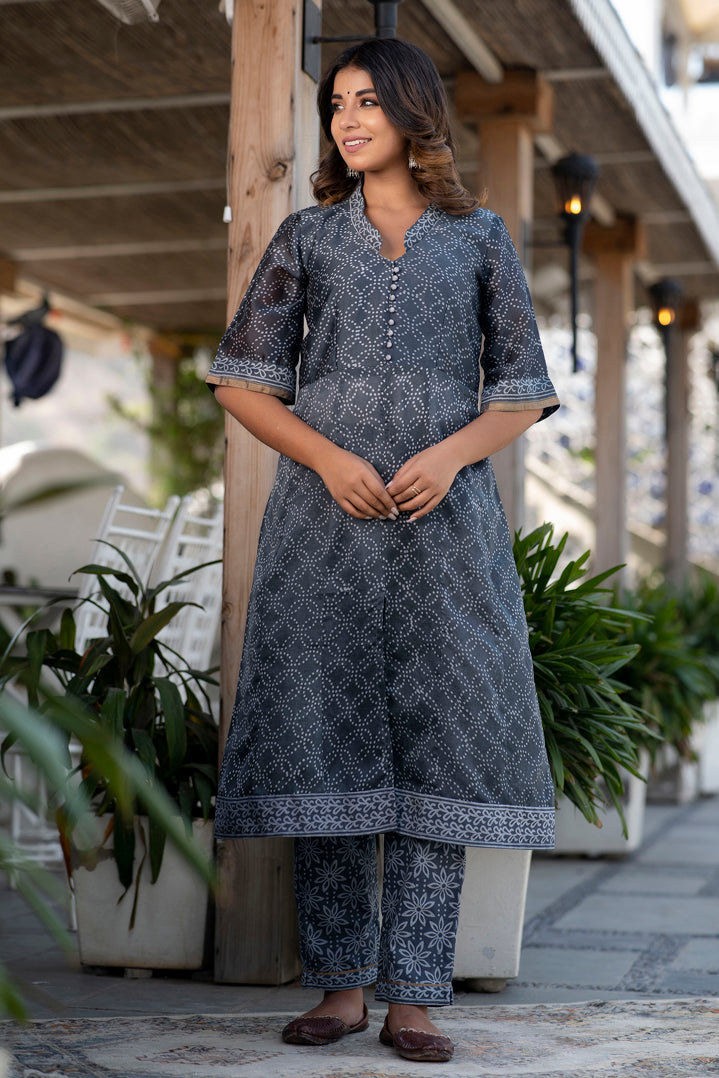 Lead Black and Grey Handblock Printed Chanderi Kurta with Chanderi Dupatta (A125K3GRY)